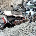 लद्दाख : श्योक नदी में गिरा सेना का वाहन, 7 जवानों की मौत, 19 घायल